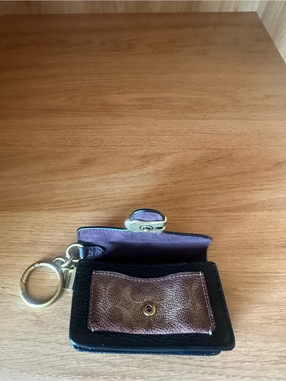 Coach Black Pebbled Leather Wallet with Brown Signature Panel and Gold 'C' Clasp